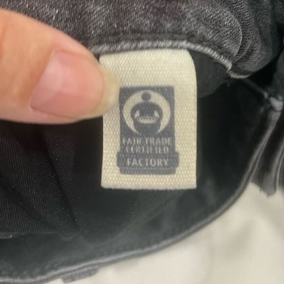 Universal Thread black high rise skinny jeans size 14/32 R - Picture 9 of 11